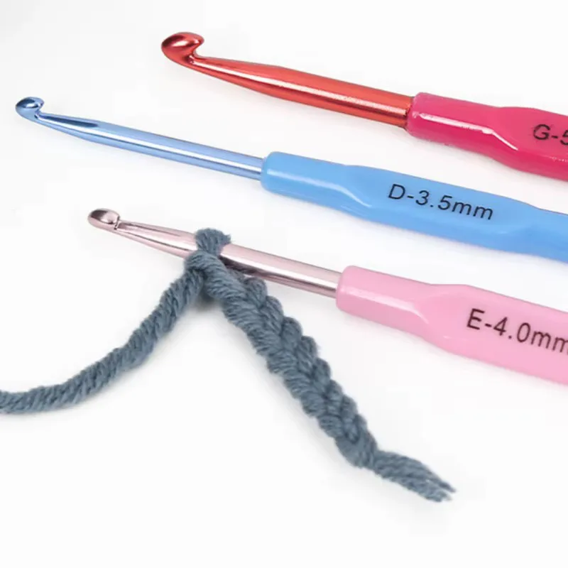 Colourful Plastic Crochet Hook Set Pairs – 12 Pieces