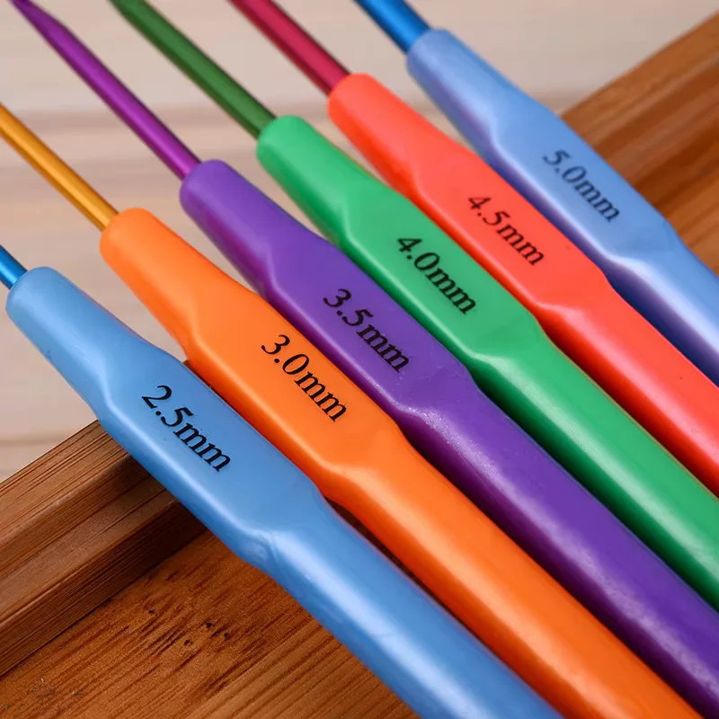 Colourful Plastic Crochet Hook Set Pairs – 12 Pieces