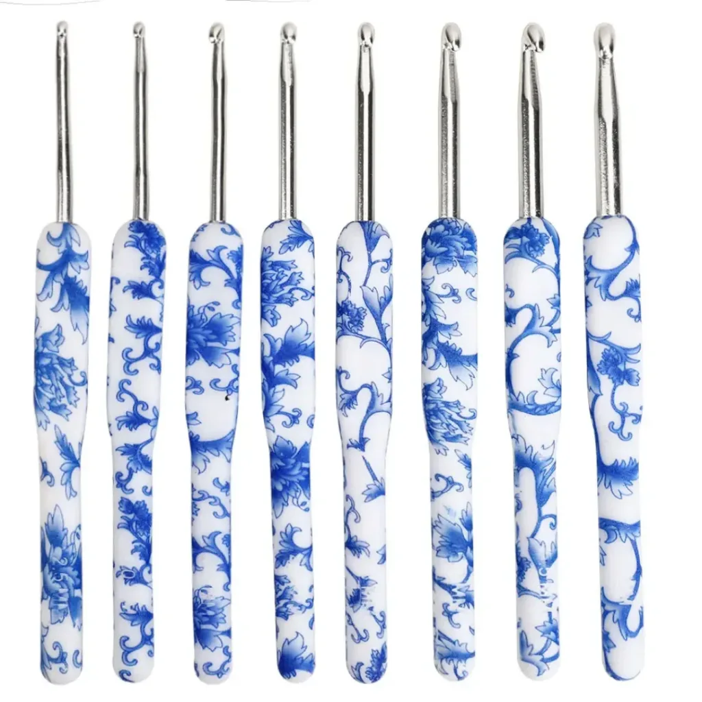 Flowers Print Crochet Hook Set – 8 Pieces