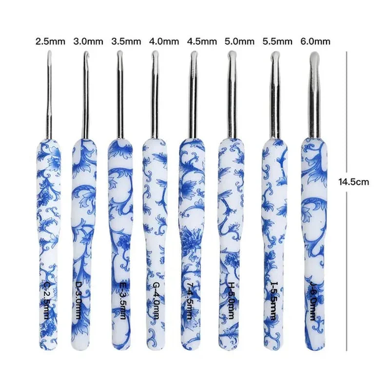 Flowers Print Crochet Hook Set – 8 Pieces