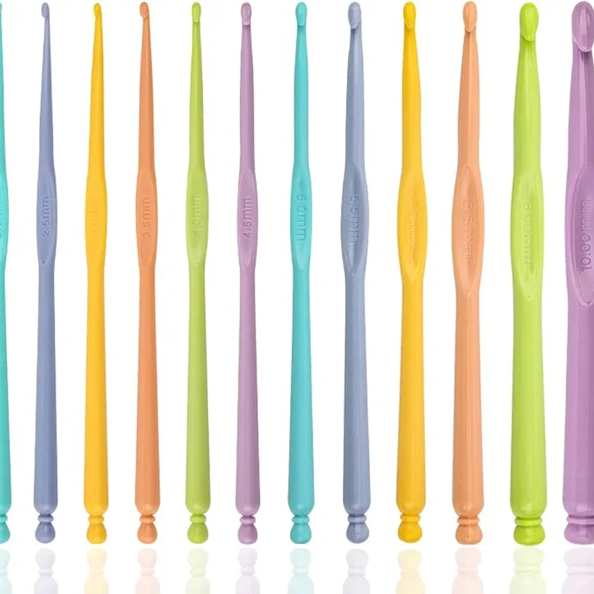 Plastic Crochet Hook Set – 12 Pieces